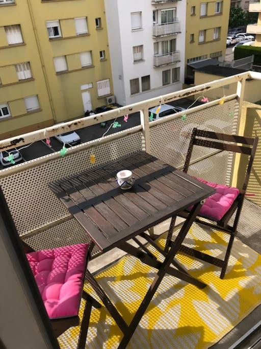 Appartement Balcon, Place De Parking, Centre Ville Валанс Экстерьер фото