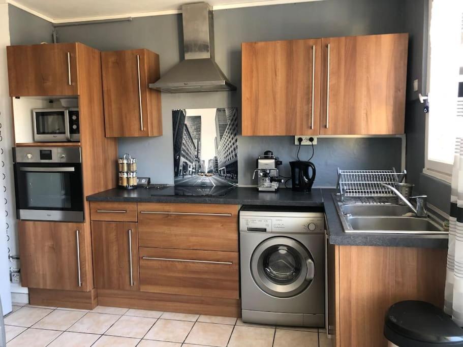 Appartement Balcon, Place De Parking, Centre Ville Валанс Экстерьер фото